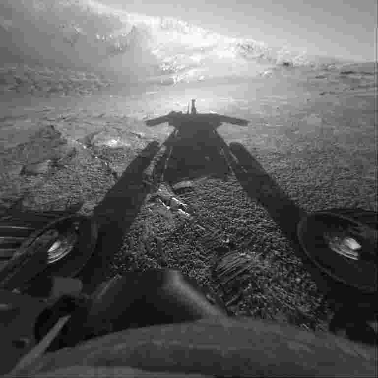 火星Rover机会，15，因为美国宇航局拉插头