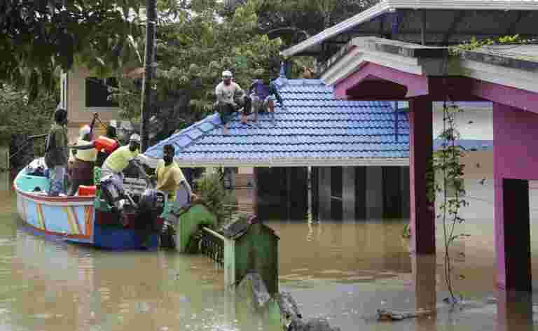 帝国捐赠1亿卢比到洪水袭击喀拉拉邦