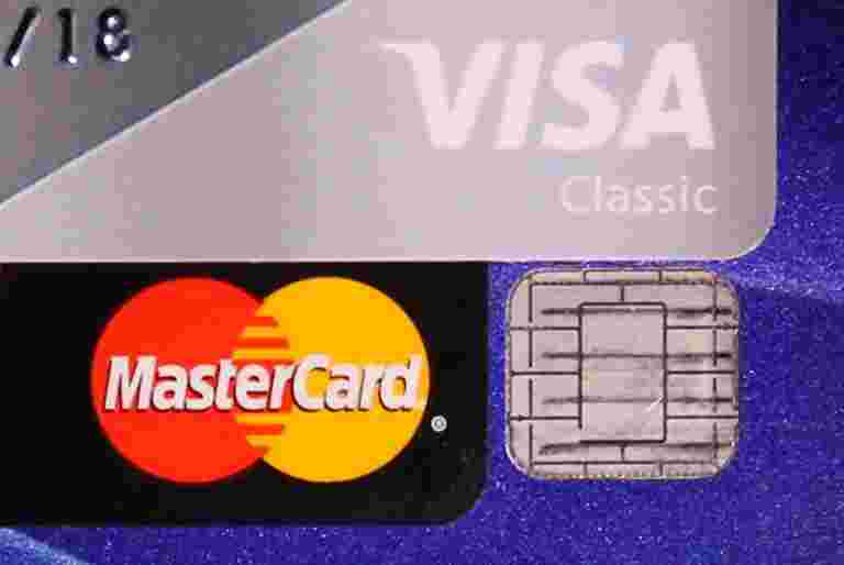 Visa，Mastercard达到62亿美元的纸牌刷新费用