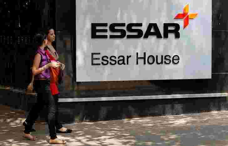 中央银行将Bhushan Power，Essar Steel占销售，以恢复不良贷款会费