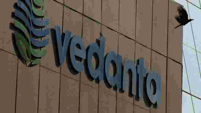 Vedanta与SBI联系，以获得10,000亿卢比的长期混合贷款